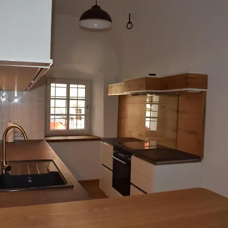 Stein Reich Appartement Oberwoelz Stadt