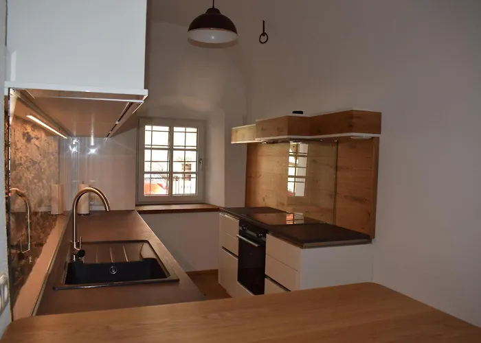 Stein Reich Apartment Oberwoelz Stadt