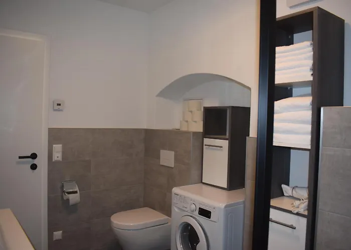 Stein Reich Apartment Oberwoelz Stadt